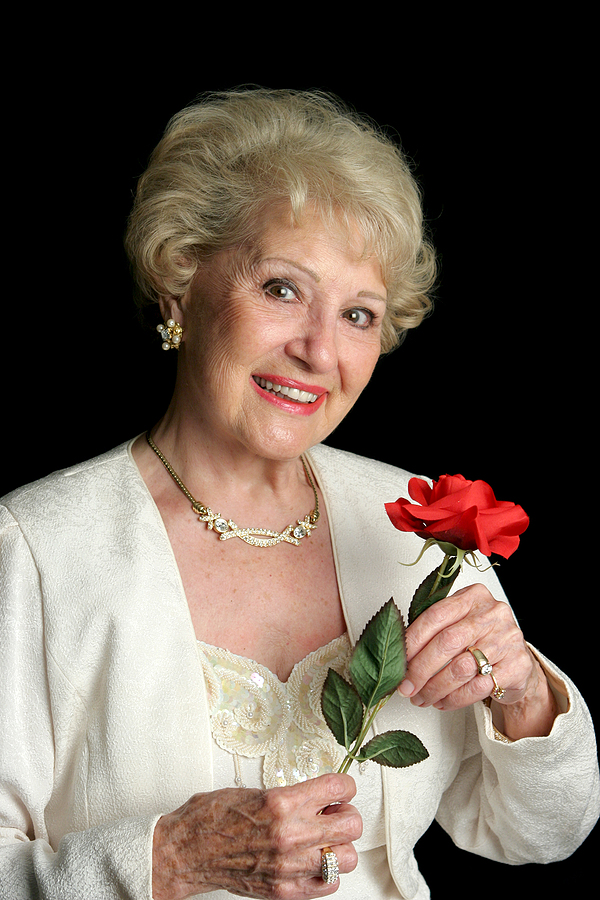 Aging Gracefully: How Dental Implants Enhance Oral Health and Quality of Life in Older Adults